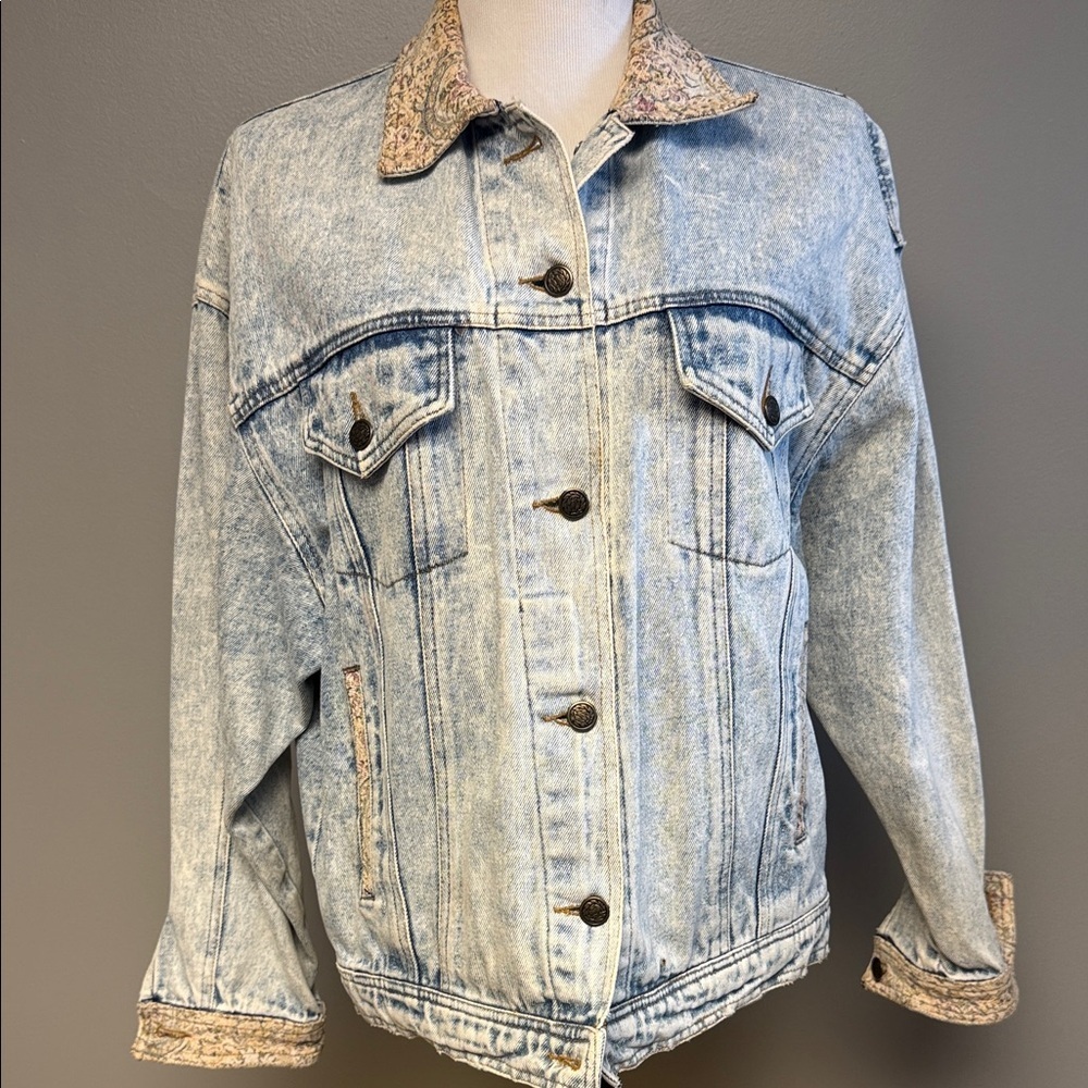 S.B.II by Bitterman Acid Wash Denim Jacket Floral Trim Vintage Size M